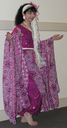 Josephine Sarnelli in her 'Tribute to Erte' costume